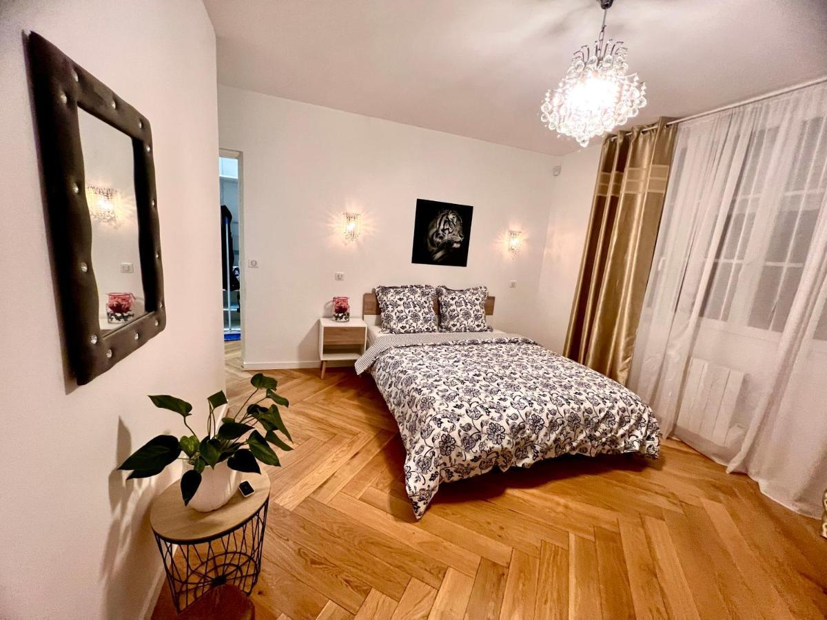 Alexandru Home Boissy Saint Leger Bagian luar foto